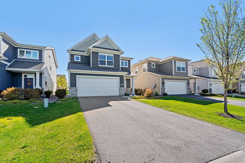 4702 Cranesbill Rd, Minnetrista, MN - View 2