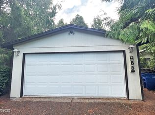 55 Seagrove Loop, Lincoln City, OR 97367