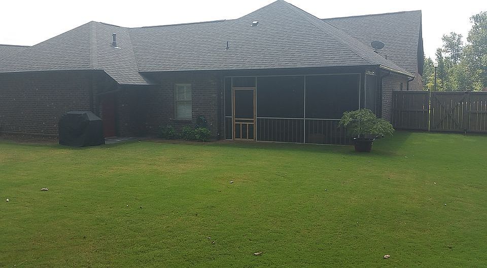 2nd image of 1059 Magnolia Run