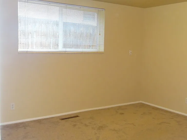 1968 E View St #3 — Photo 1