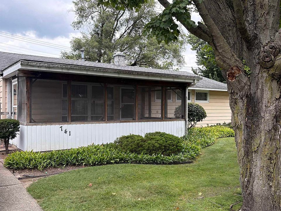 1st image of 741 Patterson Dr