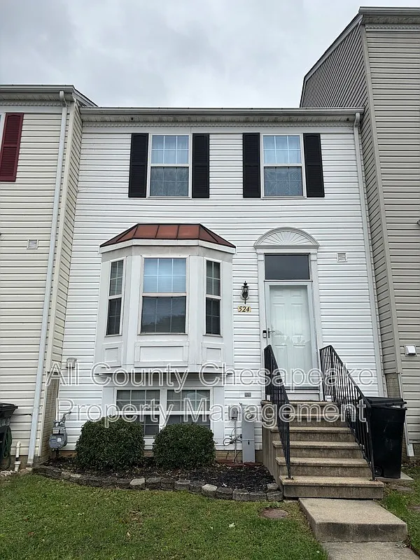 2 bed, 2.5 bath, 1690 sqft, $2,200 — Photo 1
