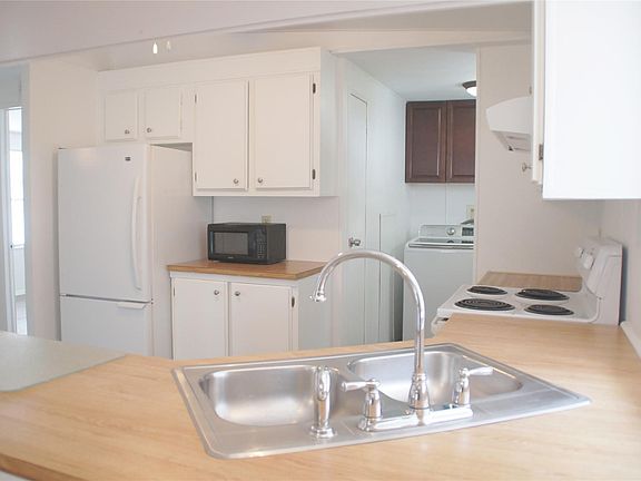 5th image of 5310 SW 28th Avenue