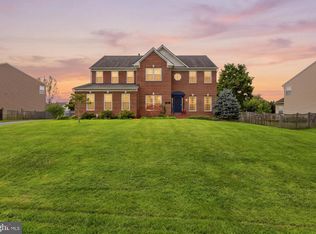 243 Pebble Beach Dr, Charles Town, WV 25414
