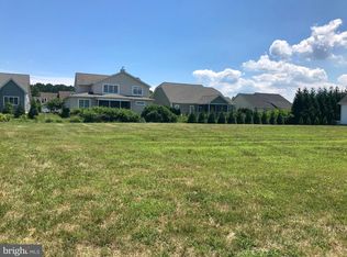 221 University Dr, Lewes, DE 19958