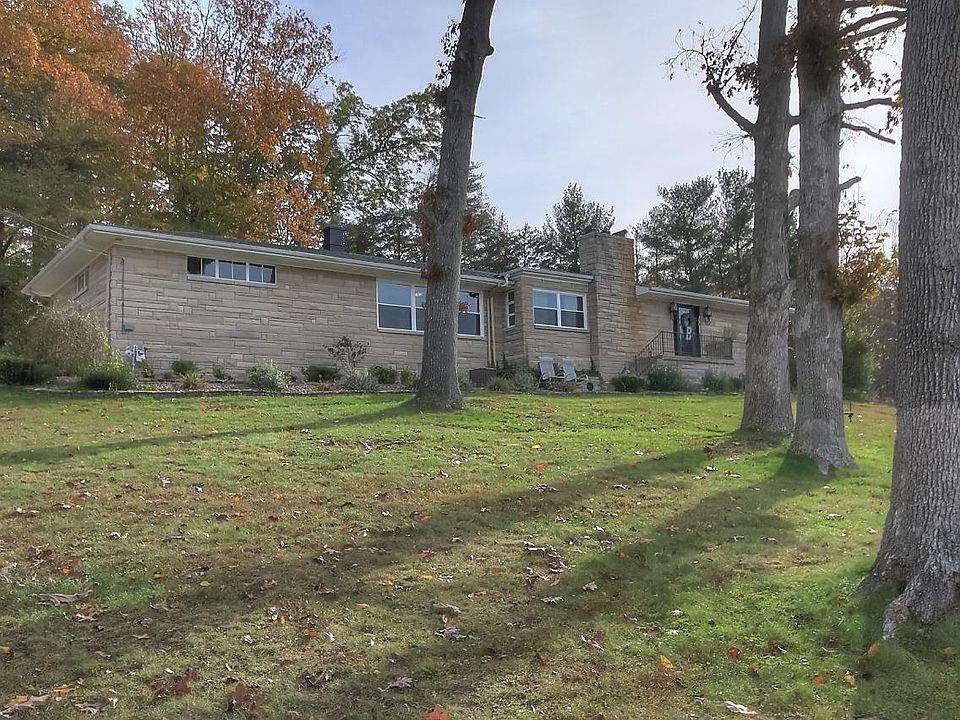 1st image of 410 Bomont Ave