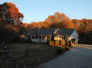 107 Woodvale Cir, Lincolnton, NC 28092
