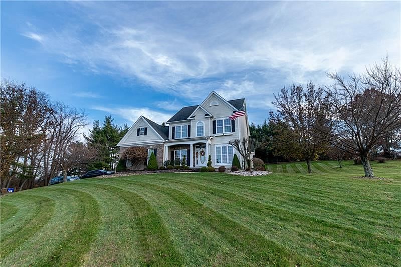 1st image of 416 Joanne Ln