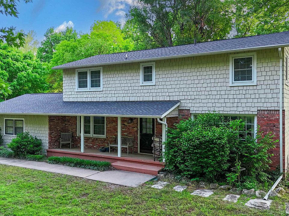 1st image of 4 Orange Ln