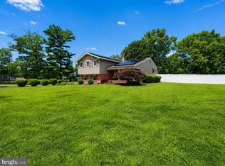 111 Winding Ln, Cinnaminson, NJ 08077