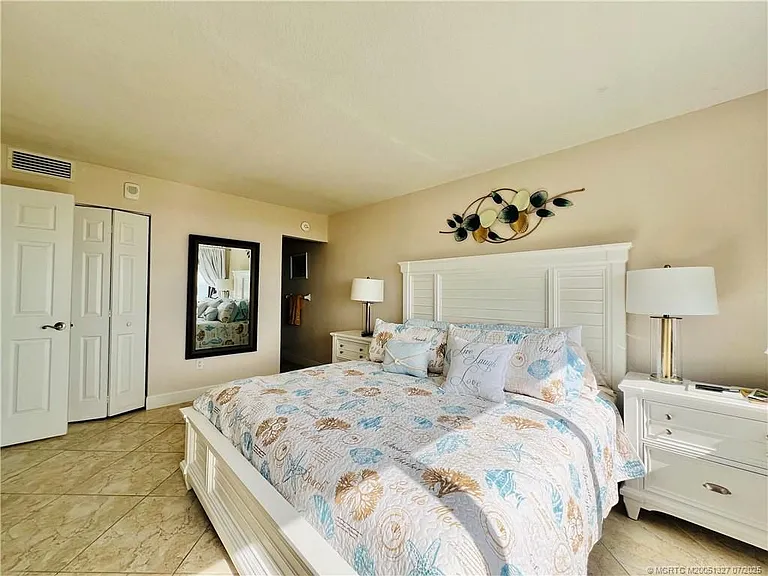 4250 N Highway A1A #302 — Photo 27