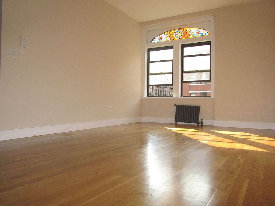 1st image of 175 W 81st St APT 3C