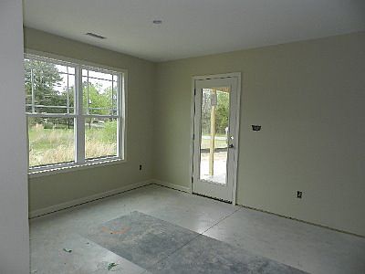 4th image of 73 Seahorse Ct