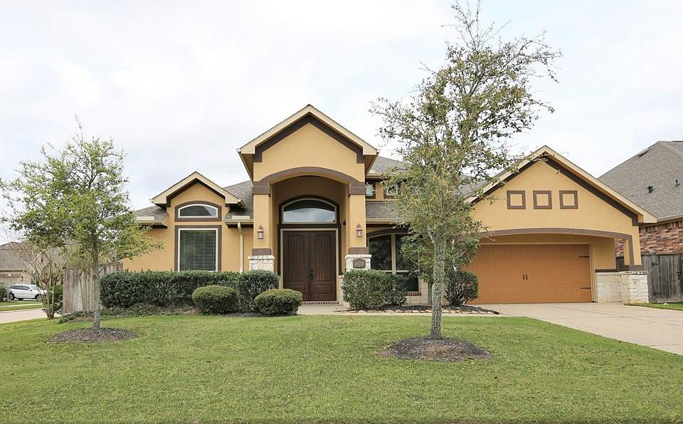1st image of 24218 Mirandola Ln