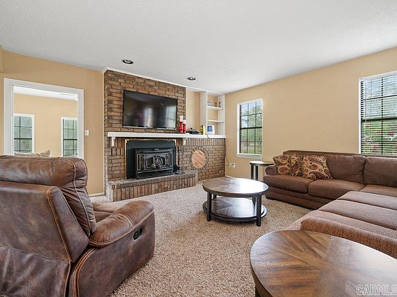 2nd image of 110 Marcone Dr