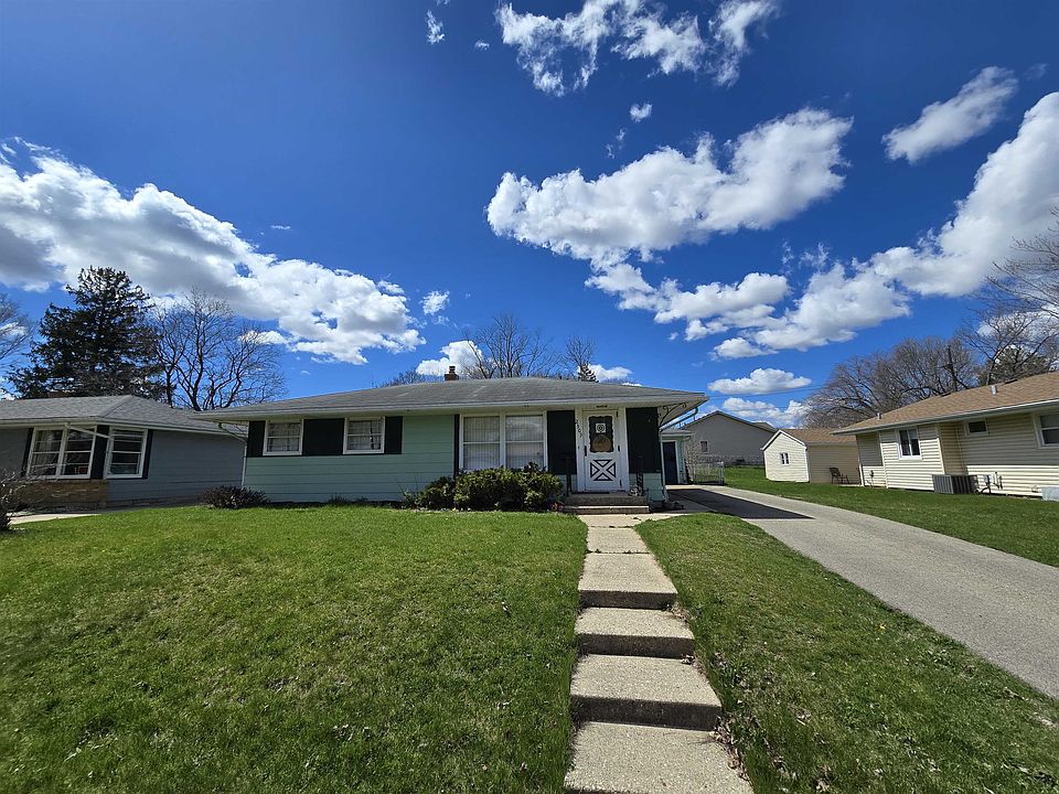 1st image of 2309 Holmes St