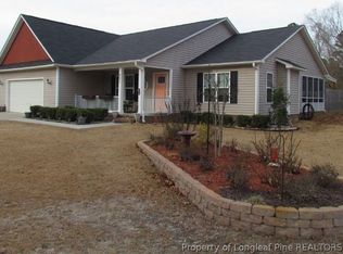 621 Lindsay Rd, Raeford, NC 28376