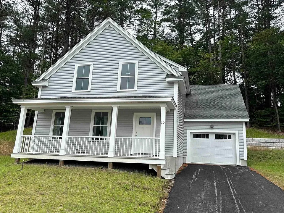 17 Woodmans Ln