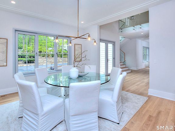 3rd image of 159 Easton Road