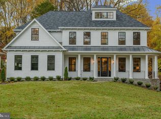 1511 Oakview Dr, Mc Lean, VA 22101