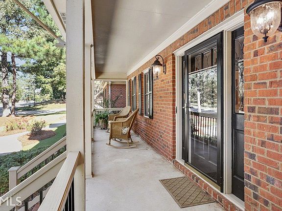 4th image of 30 Hanarry Dr