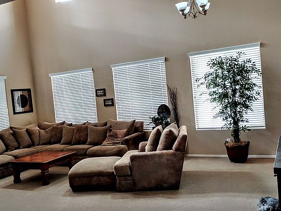 3rd image of 18392 W Port Royale Ln