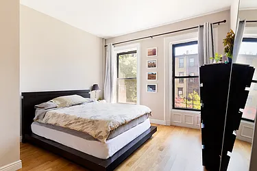 Rented by Engel and Völkers Brownstone Brooklyn