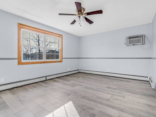 providence-rhode-island-444476649 picture