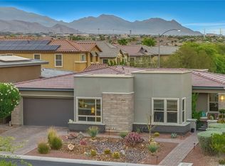 9988 Regency Square Ave, Spring Valley, NV 89148
