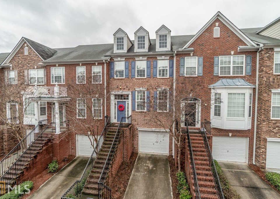 1st image of 455 Tioram Ln SE #20