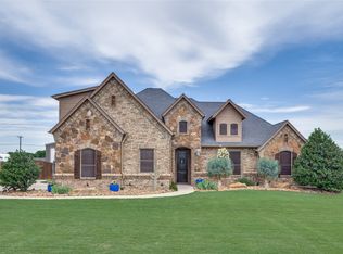 119 Cactus Dr, Decatur, TX 76234
