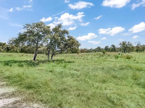 366 Inspiration Loop, Fredericksburg, TX 78624