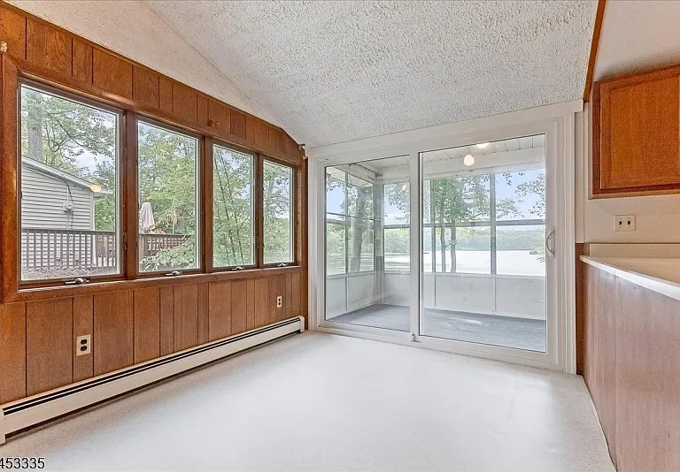 101 W Shore Dr — Photo 7