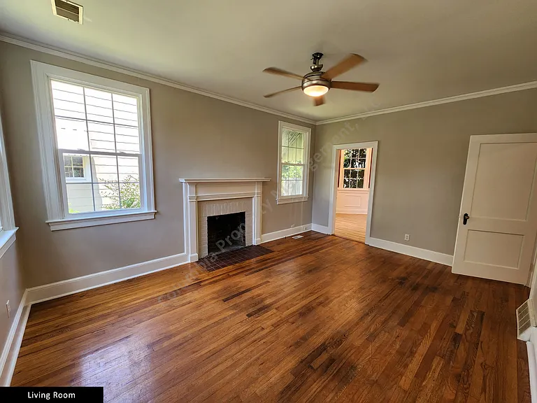 617 Muller Ave — Photo 6