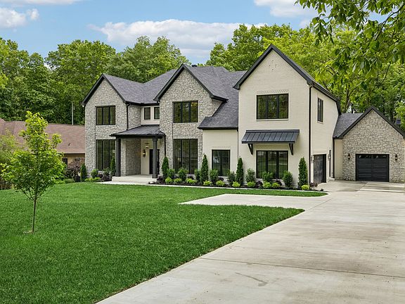 3rd image of 6233 Vosswood Dr