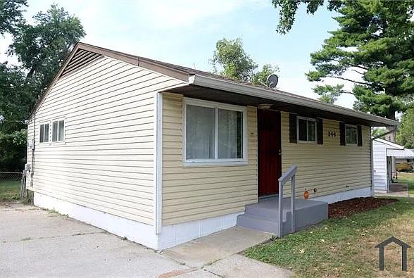 4 bed, 1750 sqft, $1,795 — Photo 2