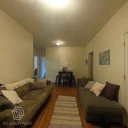 2nd image of 60AA Egmont St #3AB