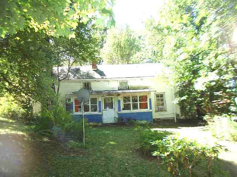 3rd image of 5 THOMPSON Lane