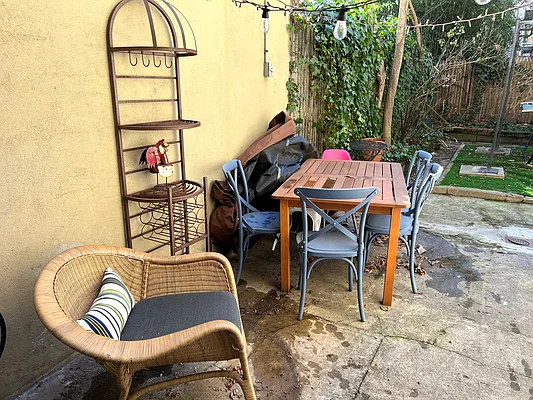 Rented by OvCo Realty | media 60