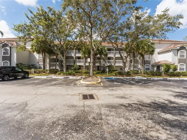 13929 Fairway Island Dr APT 825, Orlando, FL 32837