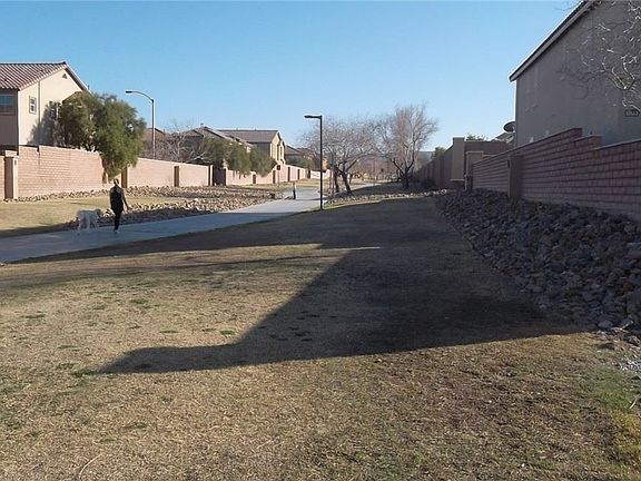 3rd image of 7365 Cobbhan Dr
