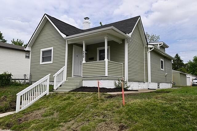 1st image of 370 S Oakley Ave