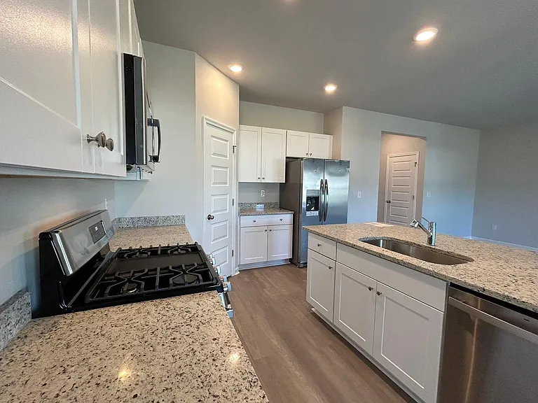 8048 Edge St — Photo 13