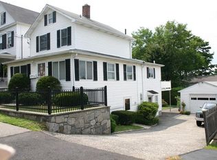 118 Henry St, Greenwich, CT 06830