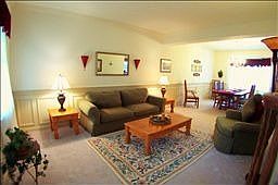3rd image of 212 Curtis Ct