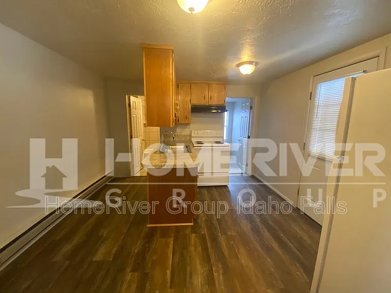 1350 Lake Ave — Photo 7