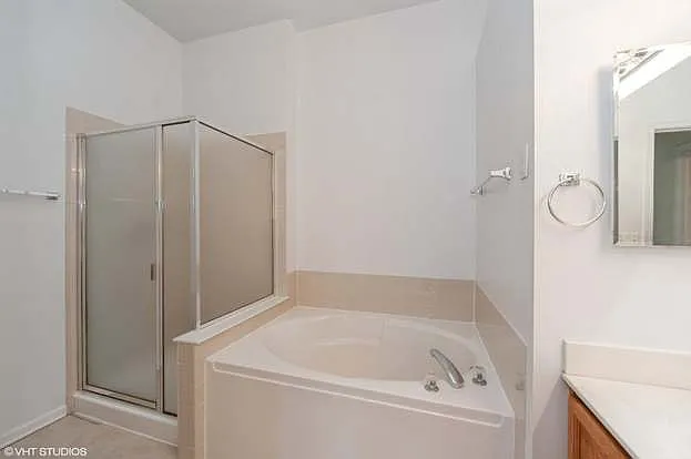 593 Prestwick Ln — Photo 28