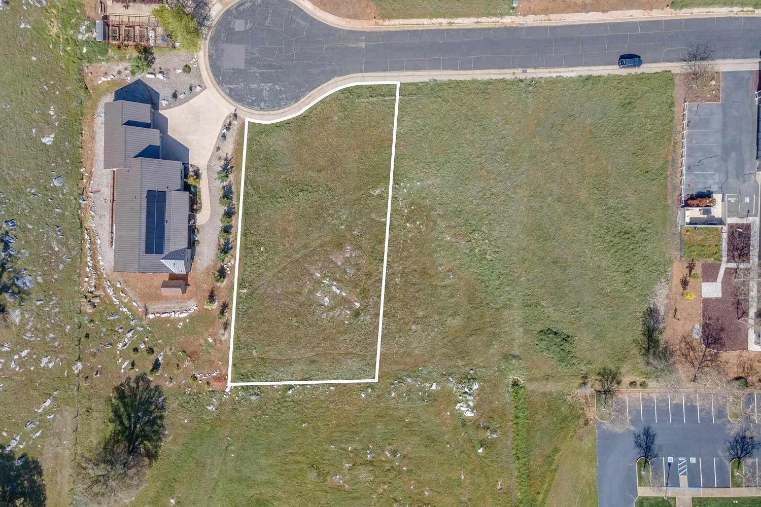 566 Friendly Ct photo 1