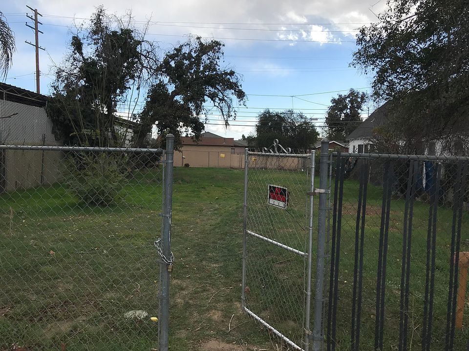 1st image of 1320 W 2nd St