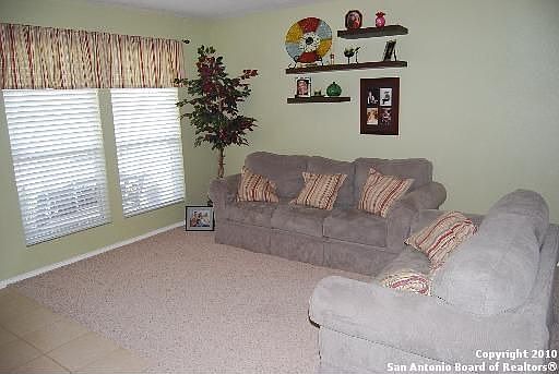 3rd image of 6806 Loma Vino
